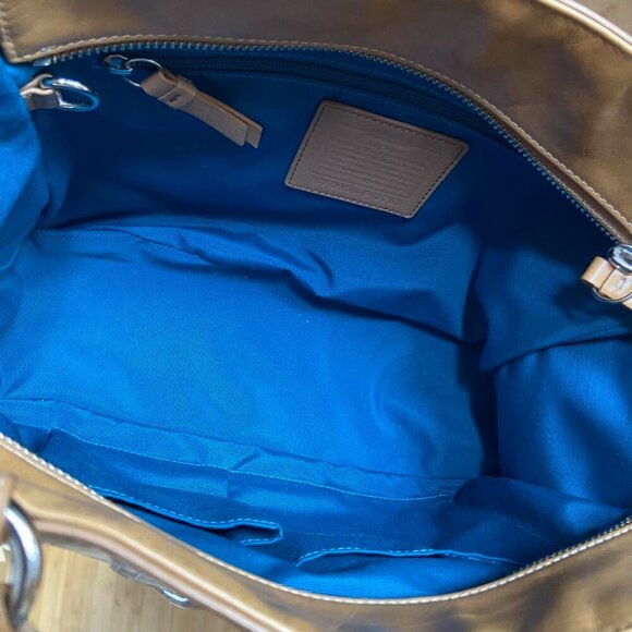Coach Tan Patent Leather East West Gallery Shoulder Tote Purse Glossy Silver - Picture 8 of 8